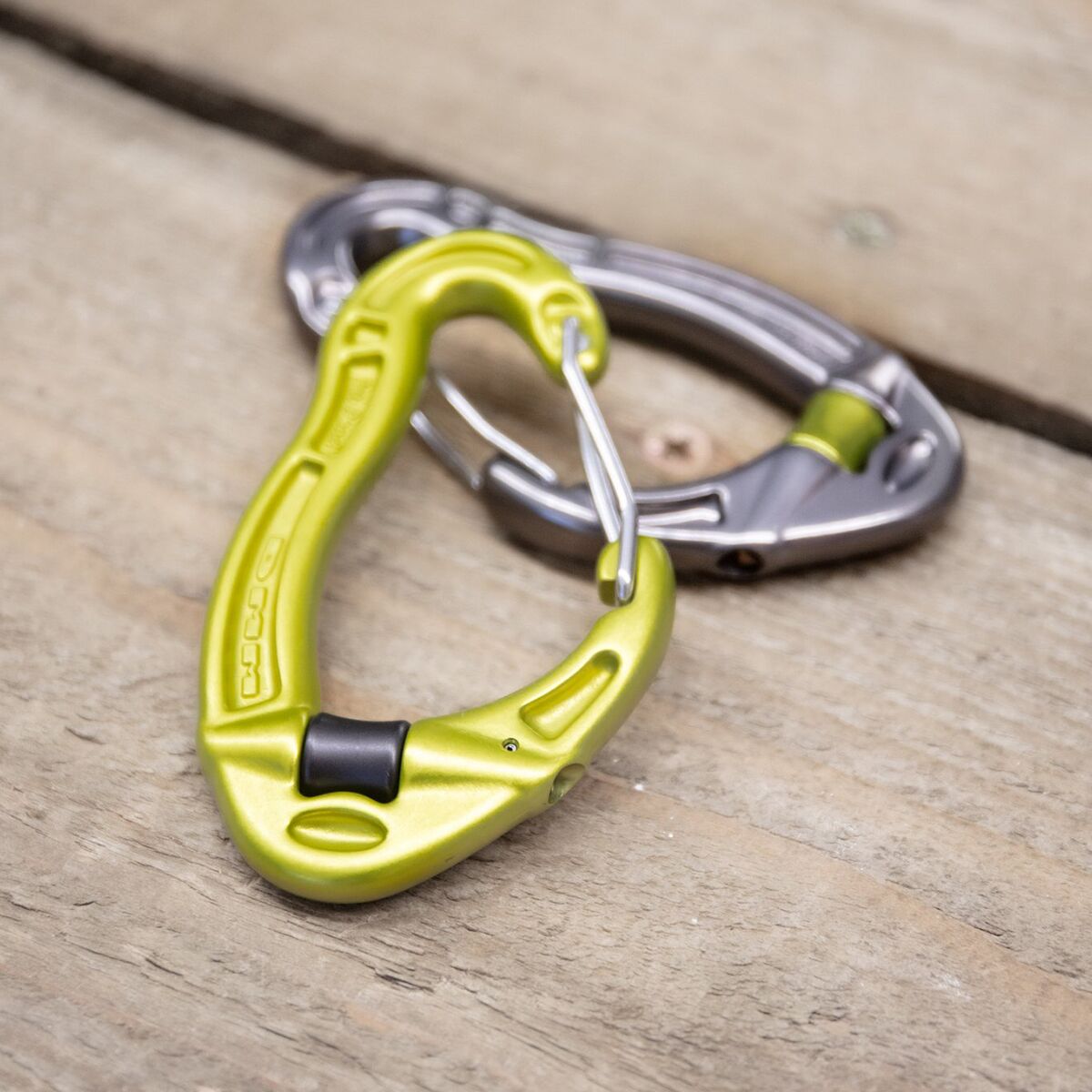 DMM Revolver Wiregate Carabiner - Climb
