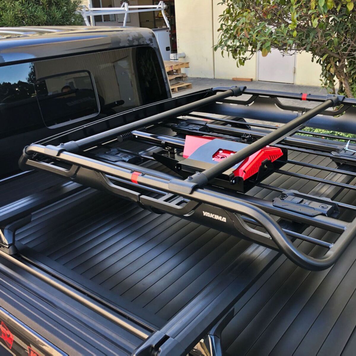DMOS Collective Delta Shovel Mount