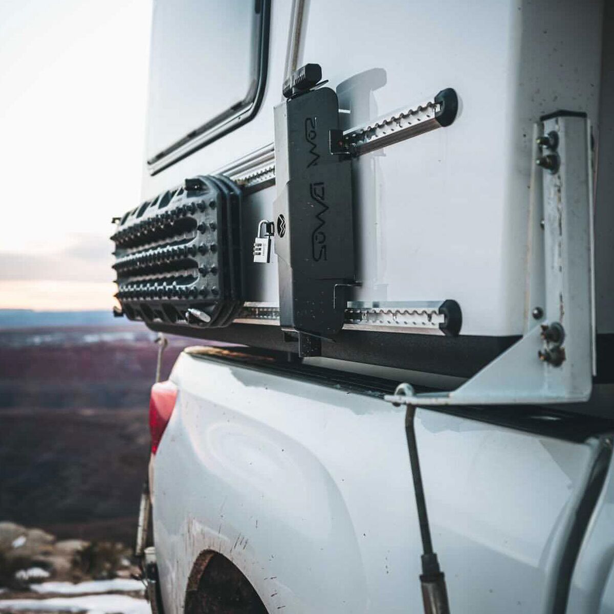 DMOS Collective Standard Stealth Shovel