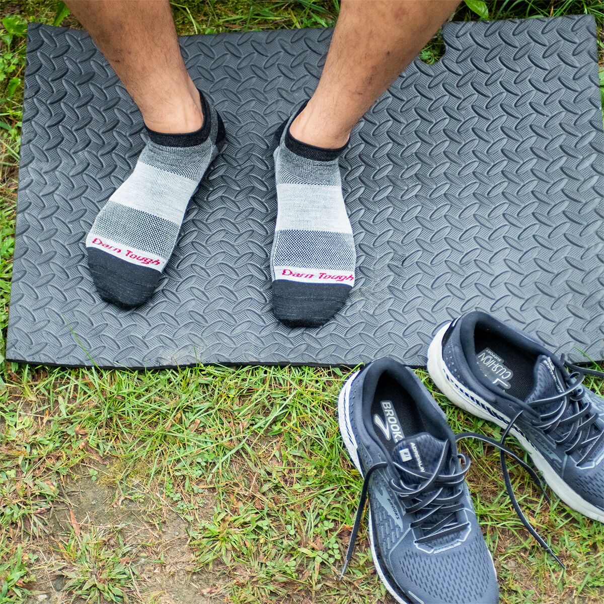 Darn Tough No Show Mesh Light Sock Men's Clothing