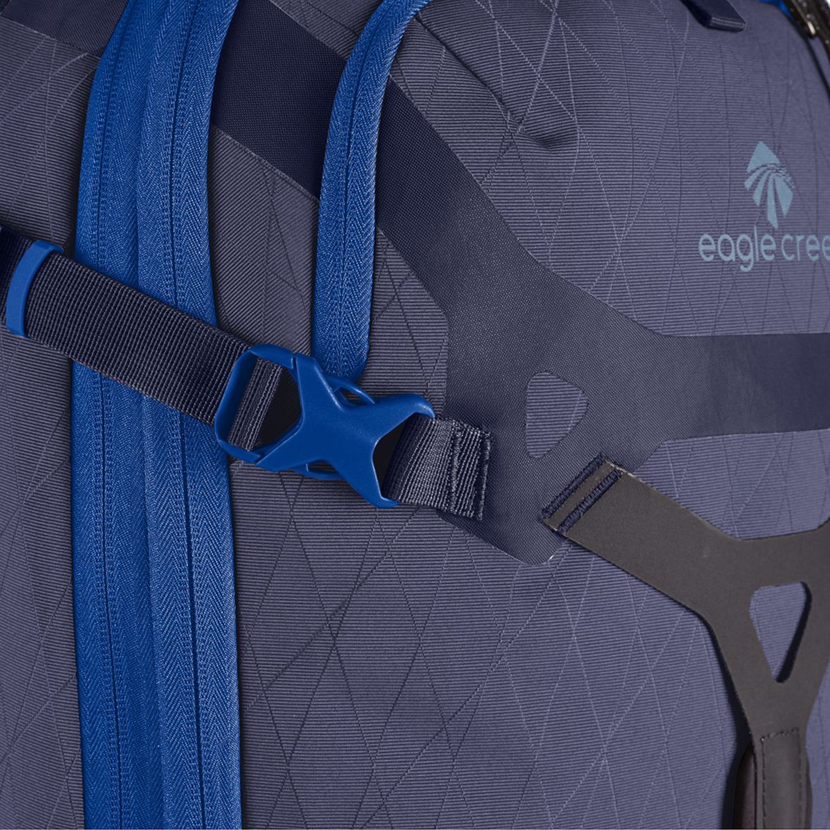 Eagle Creek Gear Warrior 38L 4Wheel CarryOn Bag Travel