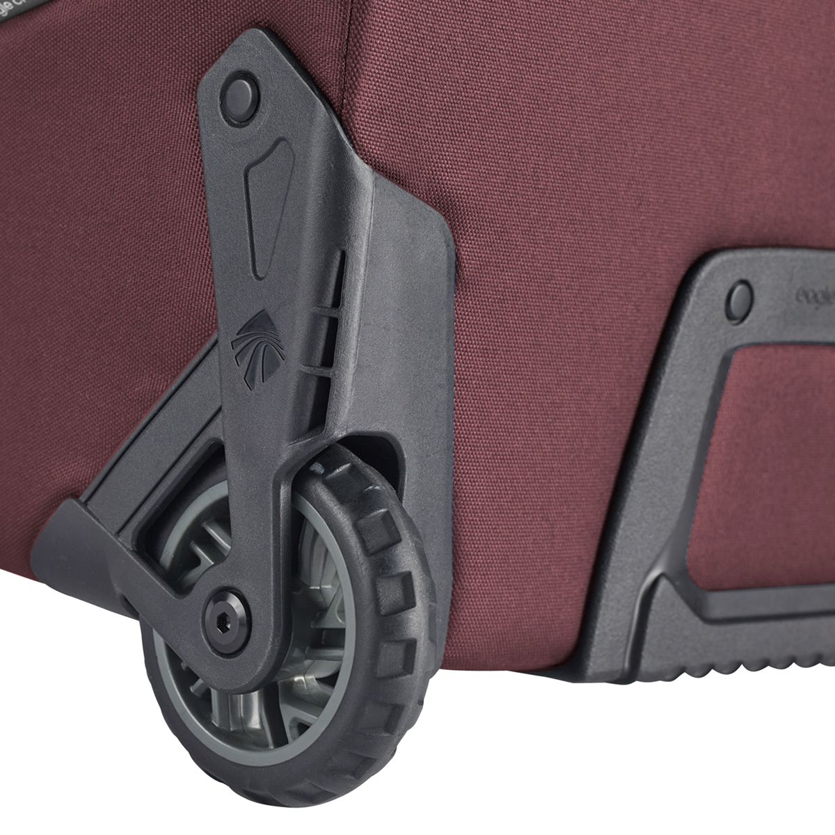 Eagle Creek Gear Warrior 39L Wheeled Duffel CarryOn Bag Travel