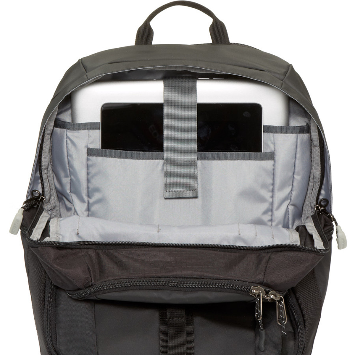 Eagle Creek Switchback 22 CarryOn Bag 2450cu in Travel