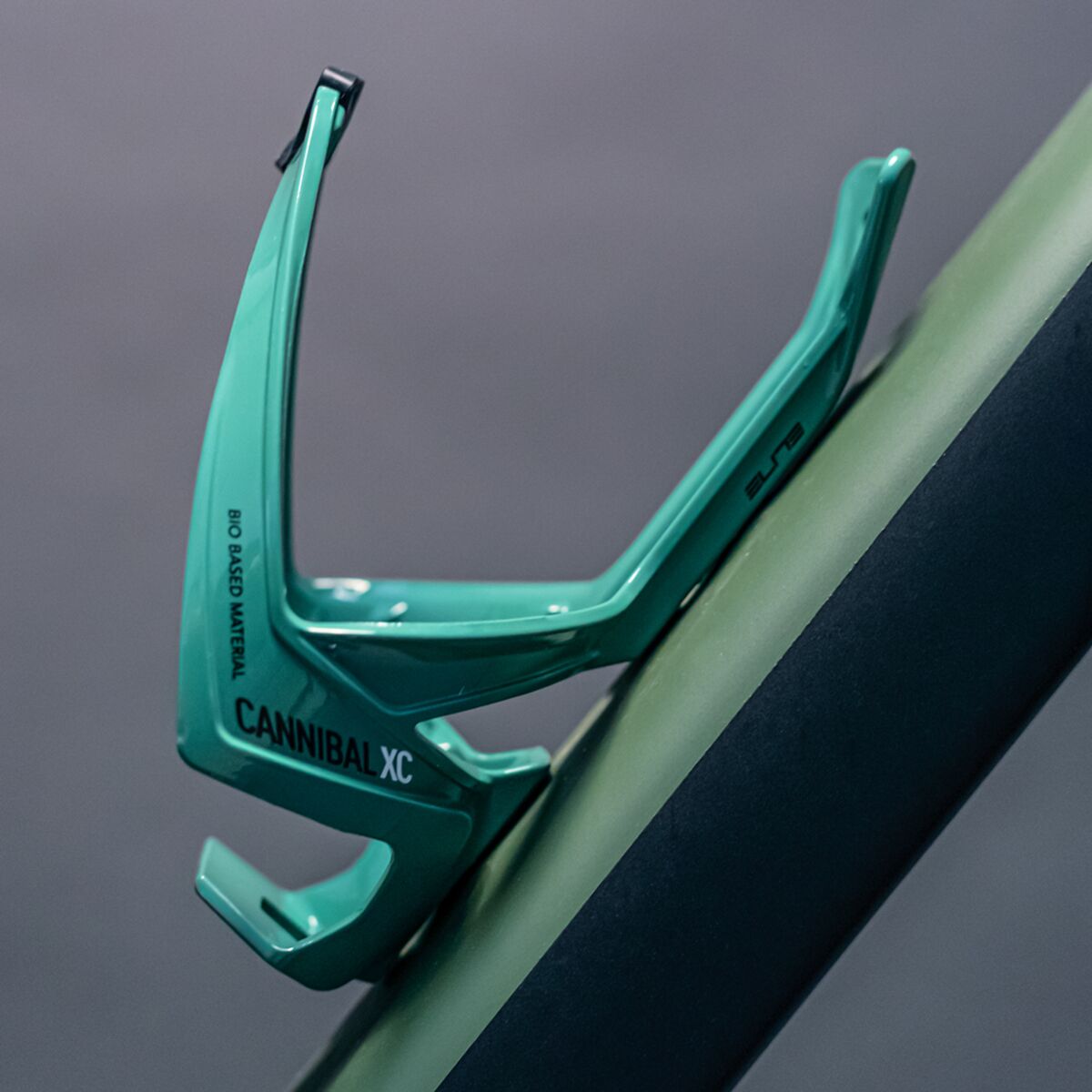 Elite Cannibal XC Bottle Cage