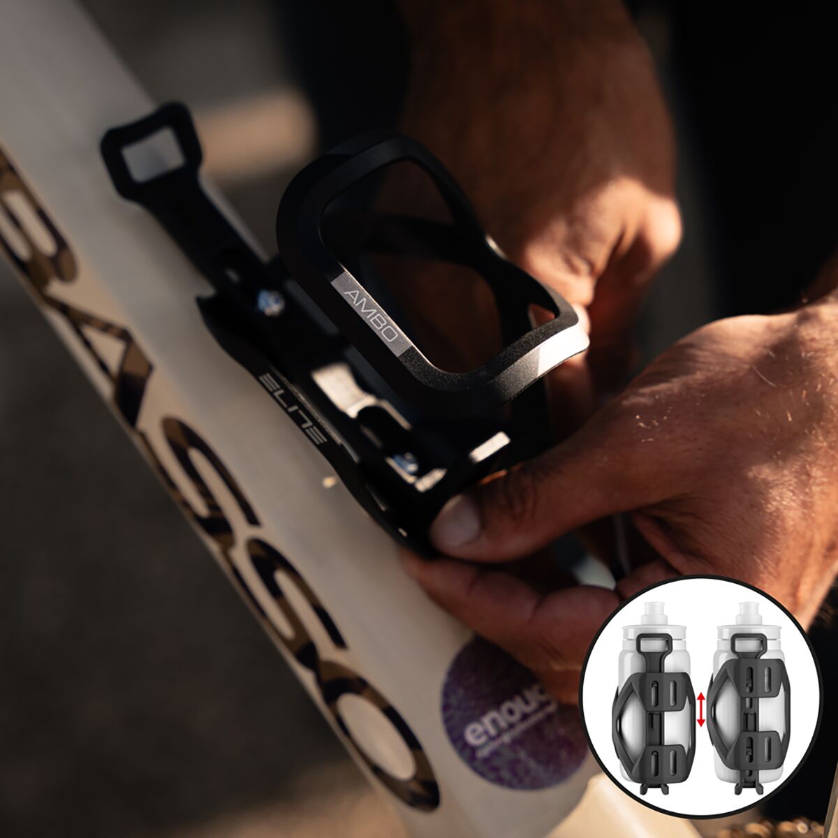 Elite Ambo Side-Entry Bottle Cage