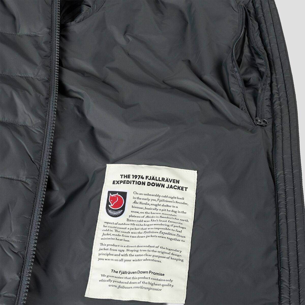 Мужские куртки Fjallraven Expedition Pack Down Hooded, цвет: Basalt — фото 3