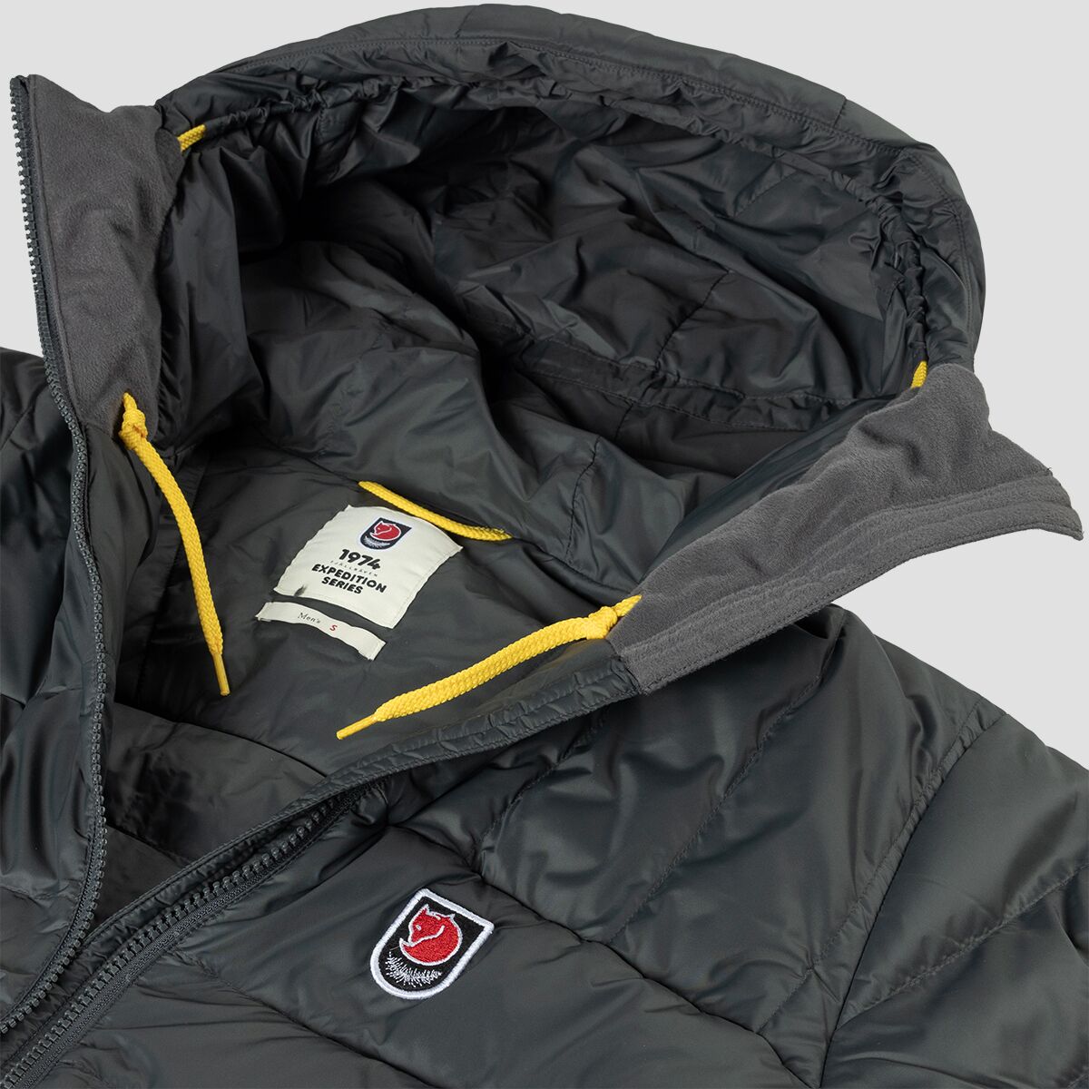 Мужские куртки Fjallraven Expedition Pack Down Hooded, цвет: Basalt — фото 4