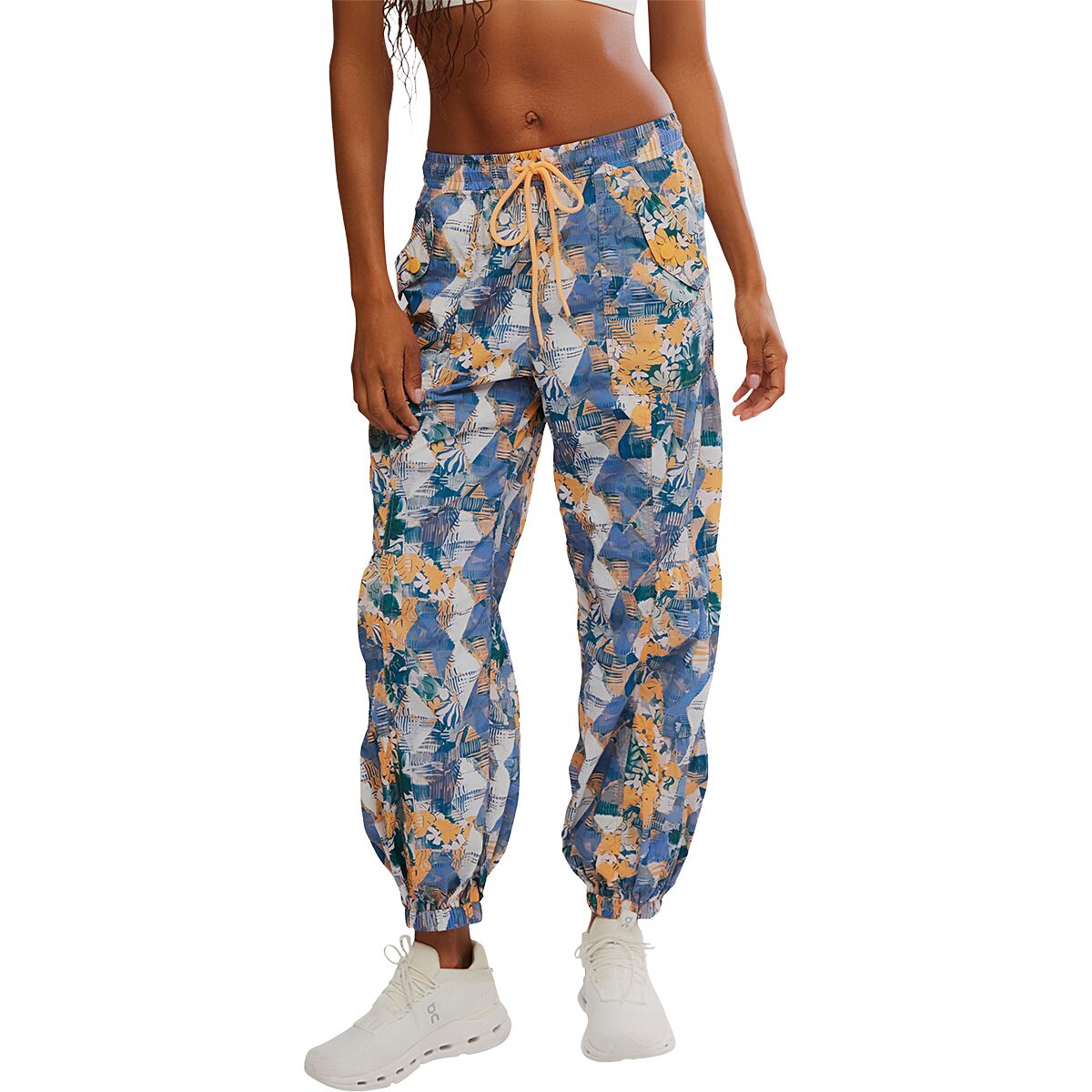 Женские брюки FP Movement Printed Set Me Free Pant, цвет: Тёмно-синий комбинированный