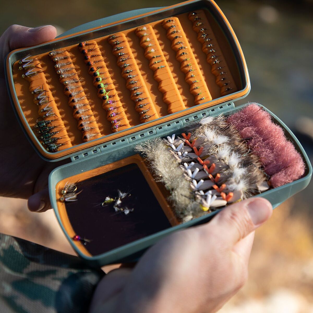 Fishpond Tacky Pescador MagPad Fly Box