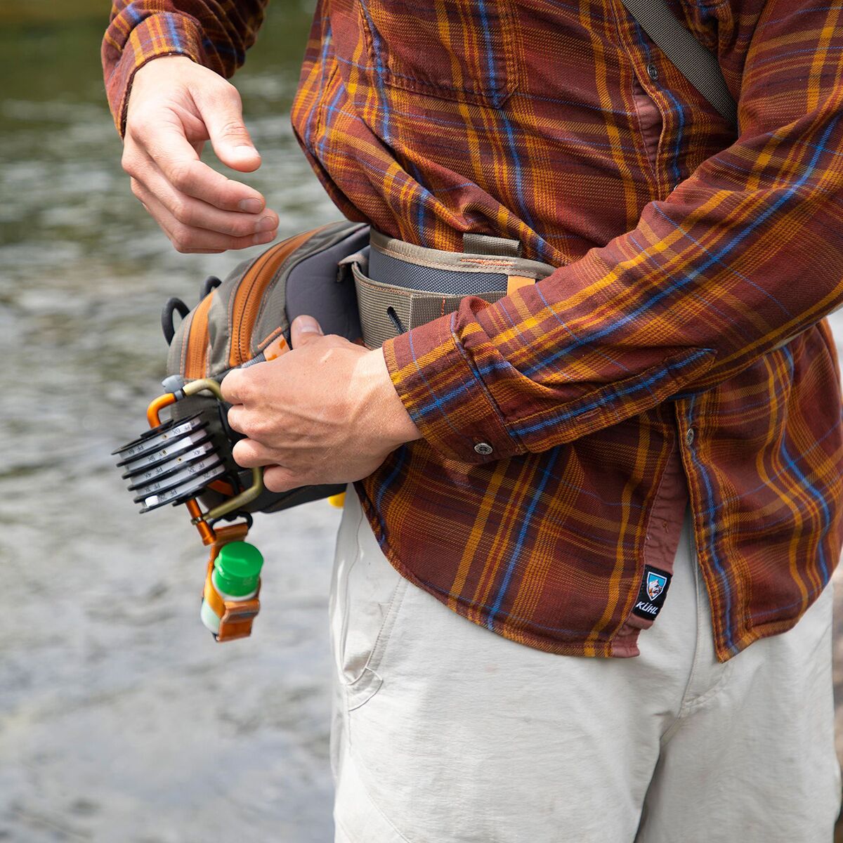 Fishpond Switchback Wading Belt System