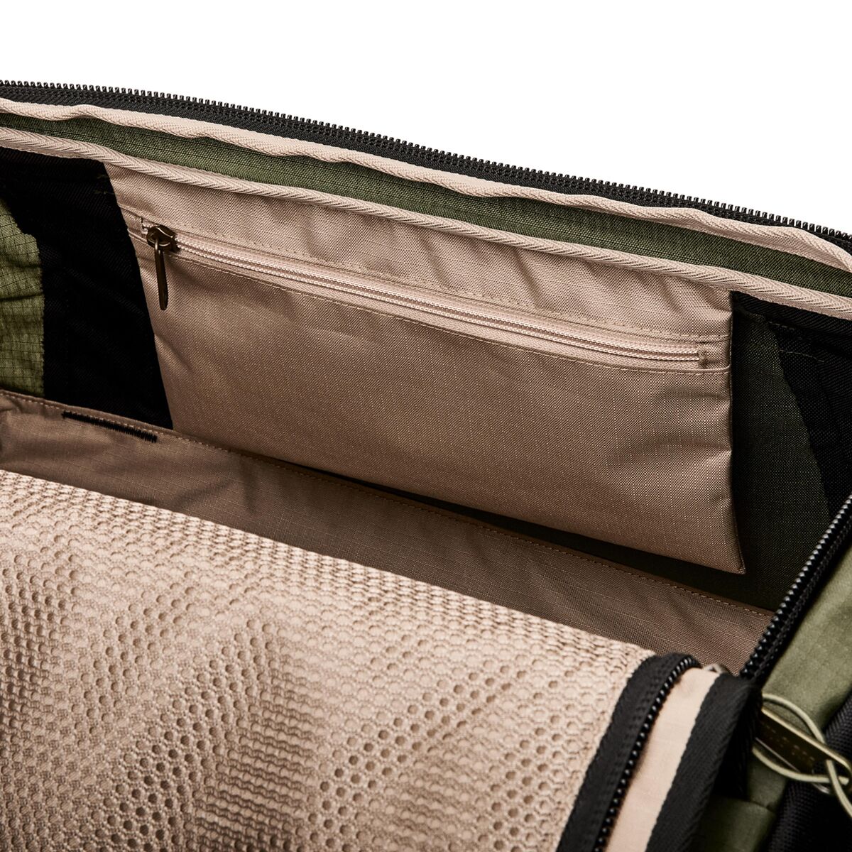 Filson Scout Medium Duffle Bag