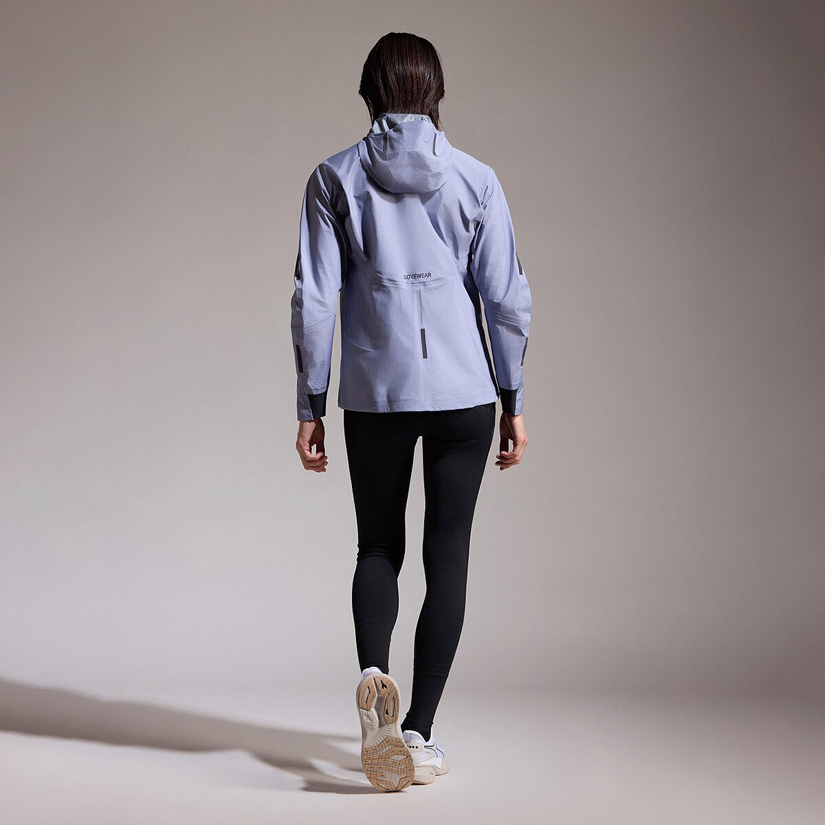 Женская куртка GOREWEAR Concurve GTX, цвет: Серый — фото 4
