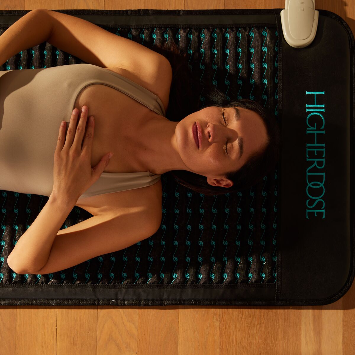 HigherDOSE Infrared PEMF Mat