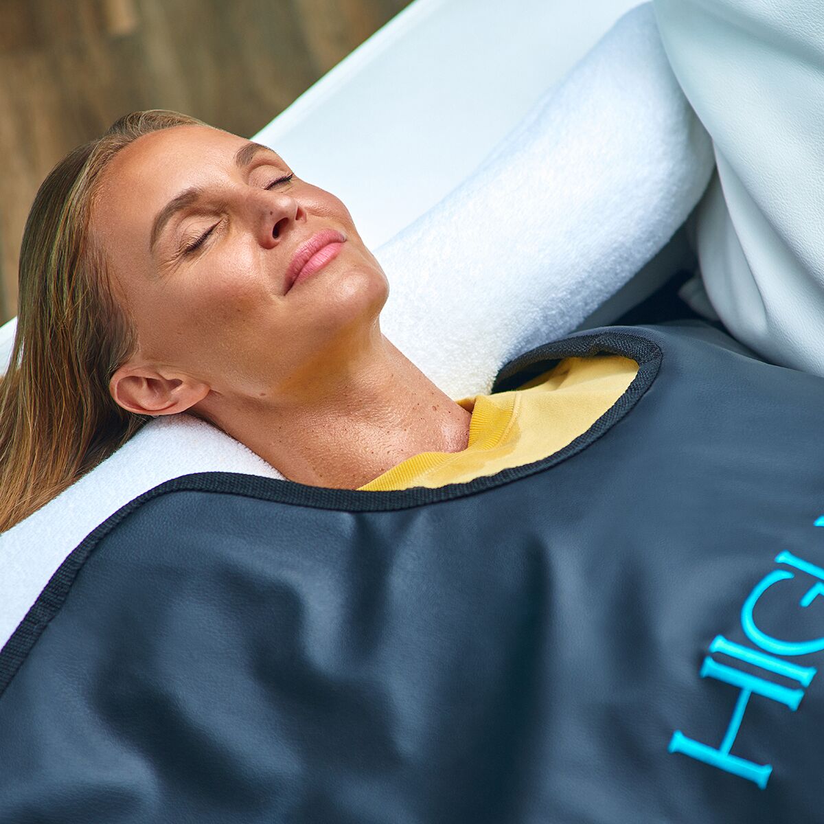 HigherDOSE Infrared Sauna Blanket
