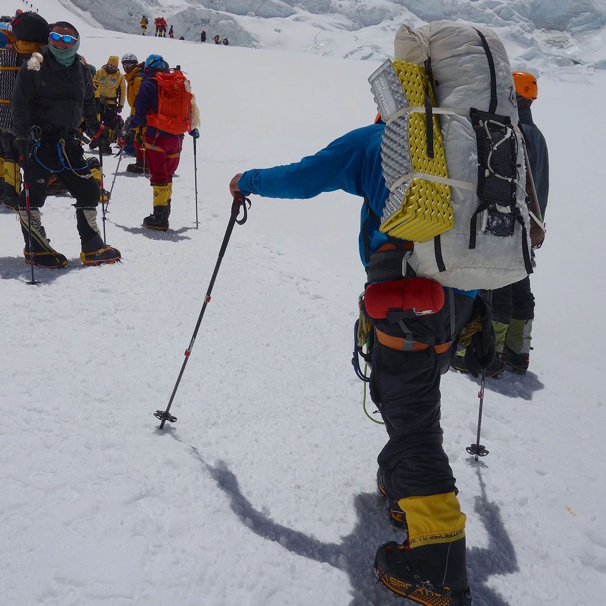 Hyperlite Mountain Gear Ice 70L Backpack