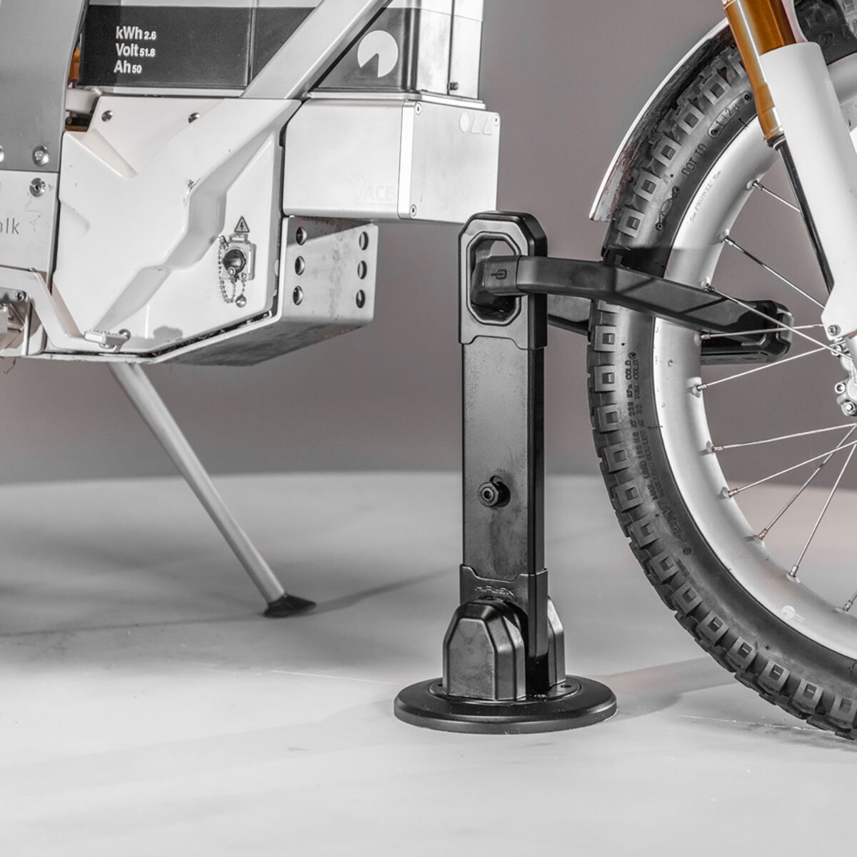 Hiplok AX1000 Anti-Angle Grinder Anchor and Swing Arm