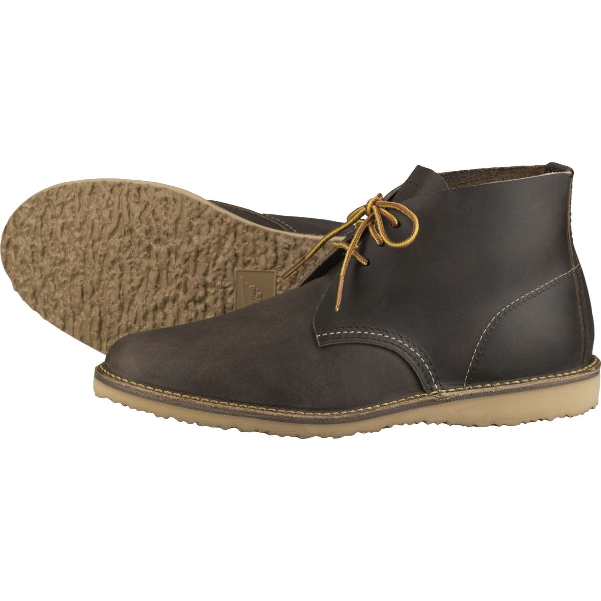 red wing heritage weekender chukka