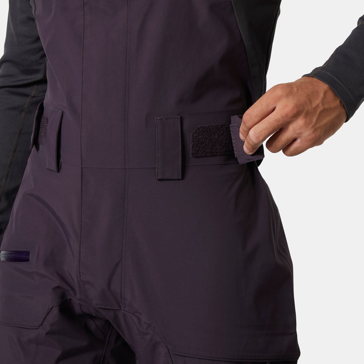 Мужские брюки Helly Hansen Sogn Bib Shell Pant, цвет: Чёрный виноградный — фото 3