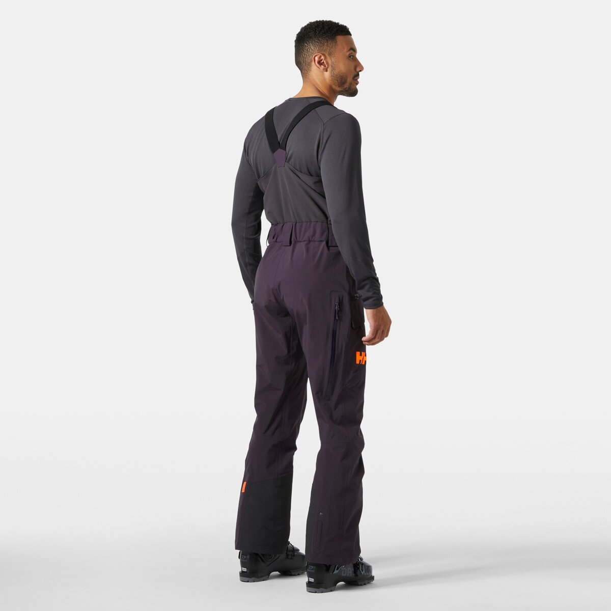 Мужские брюки Helly Hansen Sogn Bib Shell Pant, цвет: Чёрный виноградный — фото 6