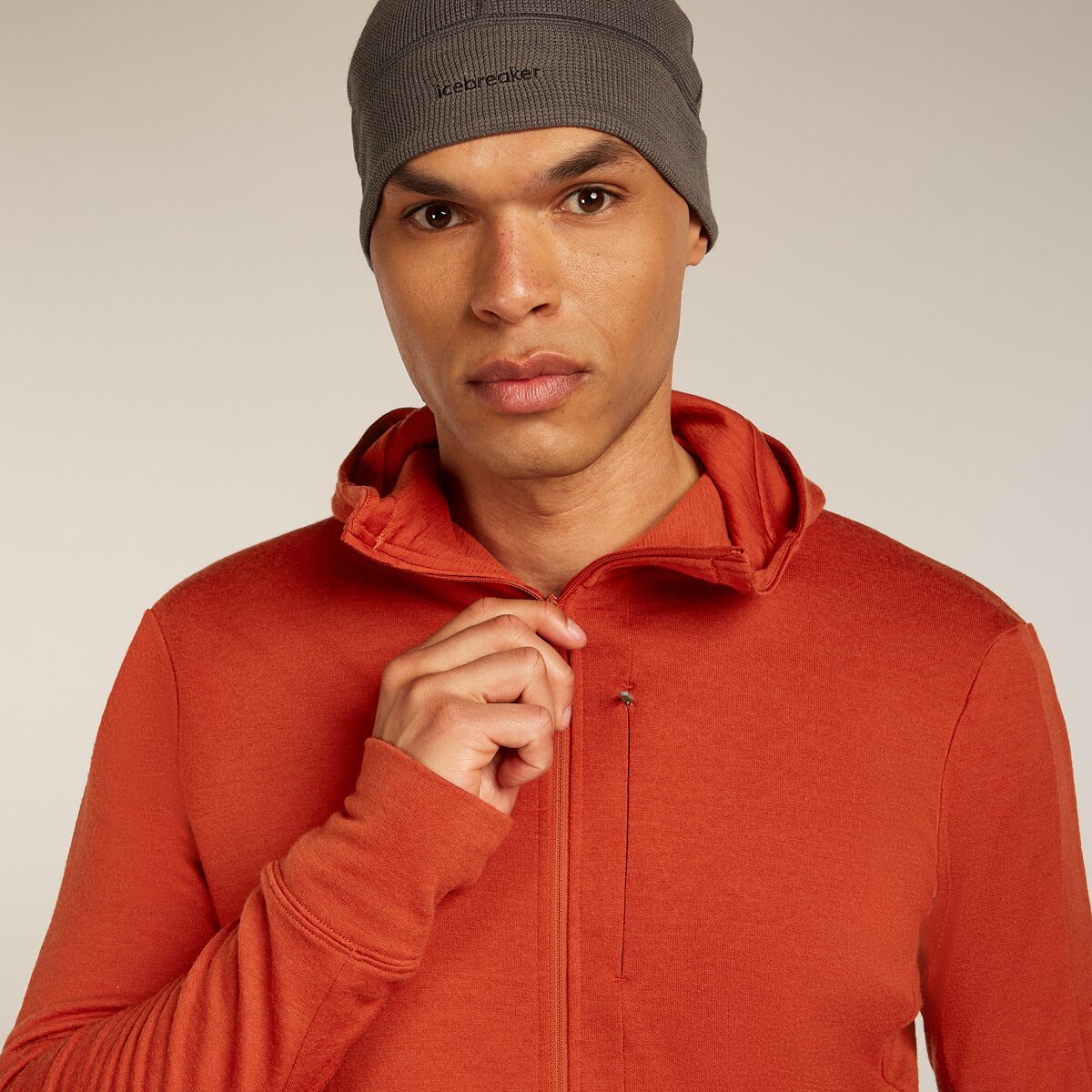 Мужское худи Icebreaker Merino 260 Quantum Long-Sleeve Zip, цвет: Agate — фото 6