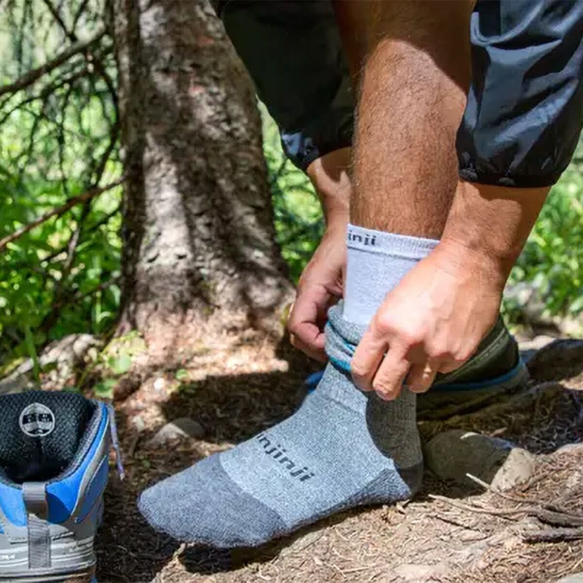 Injinji Liner CoolMax plus Hiker NuWool Crew Sock -...