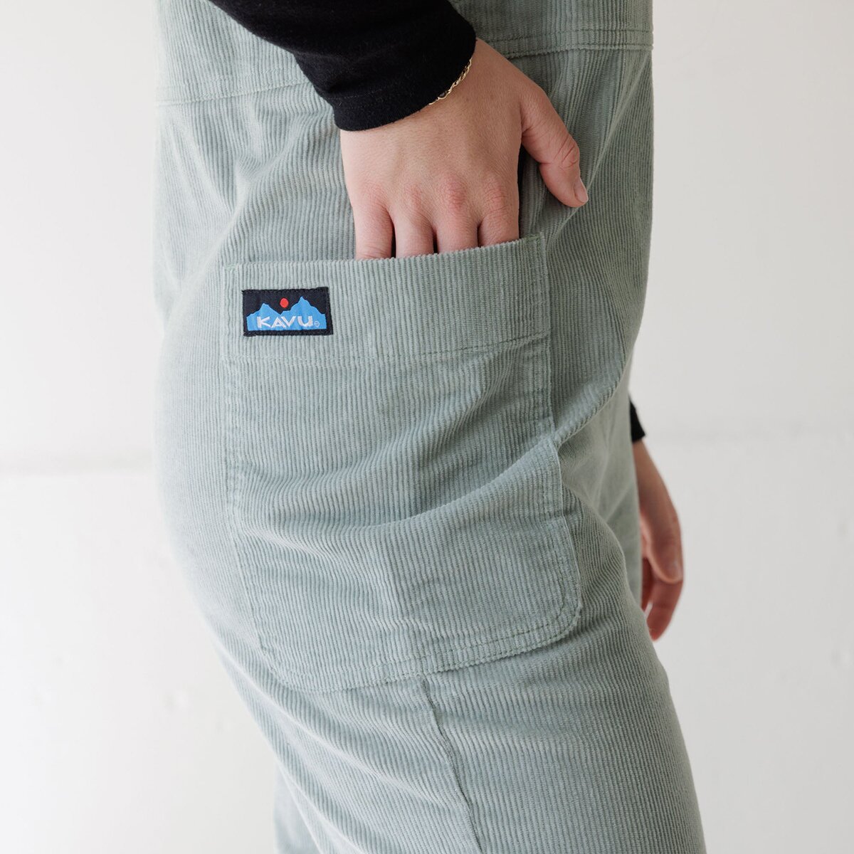 Женский комбинезон KAVU San Juan Overalls, цвет: Зелёный — фото 3
