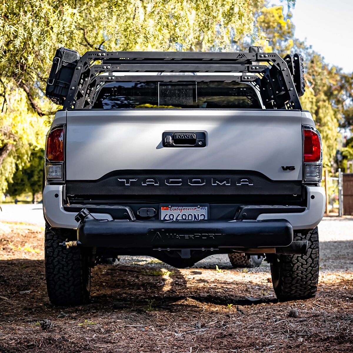 Klymit WaterPORT 8 Gallon Hitch Mount