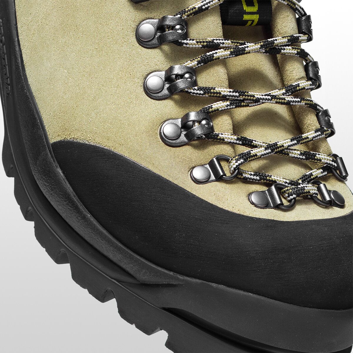 makalu boot