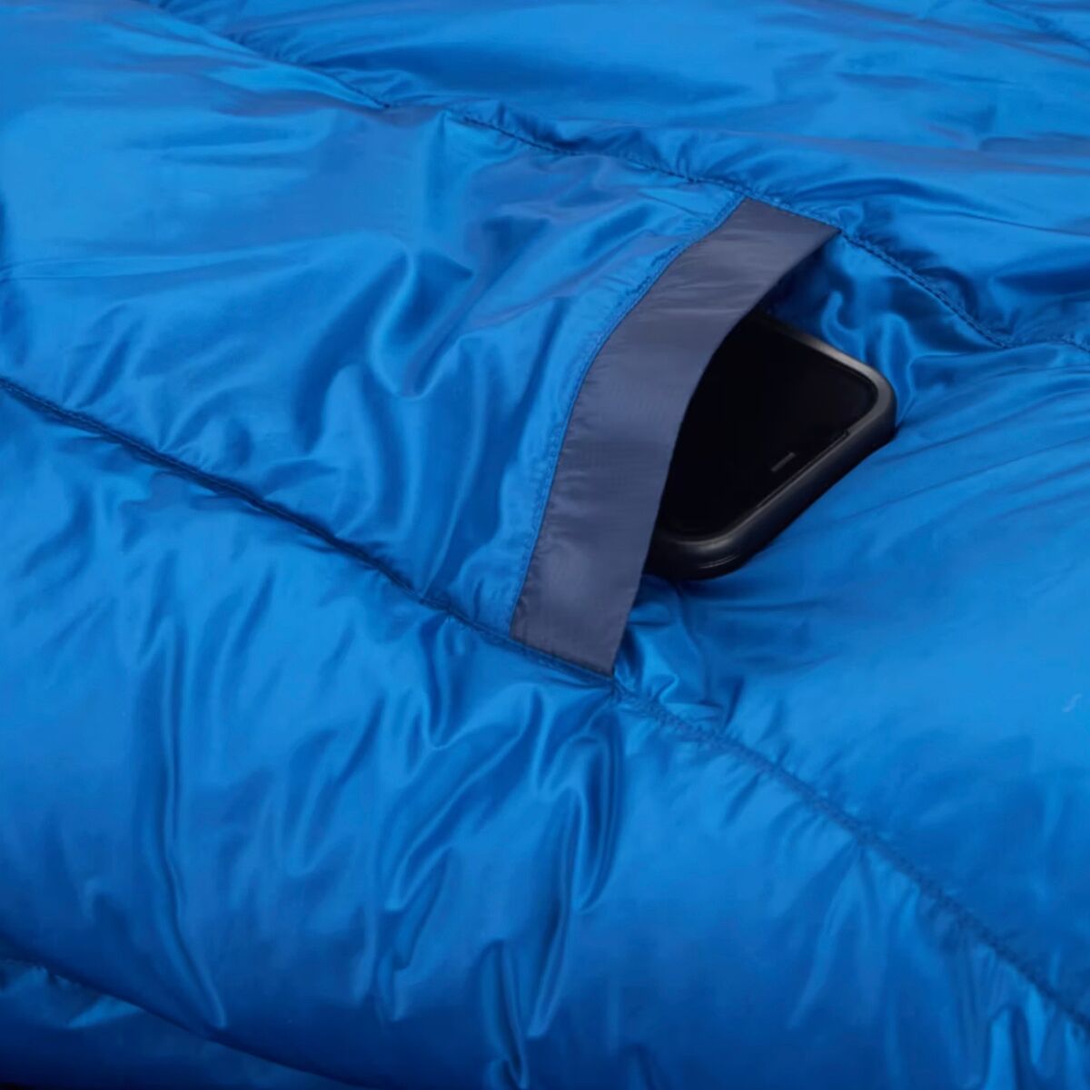 Marmot Helium Sleeping Bag: 15F Down