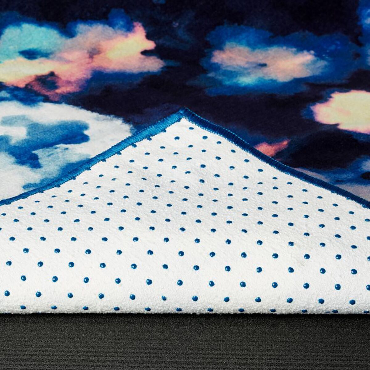 Manduka Yogitoes Printed Yoga Mat Towel