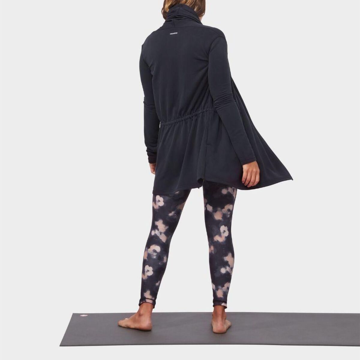 Manduka Meditation Cardigan Women's Clothing