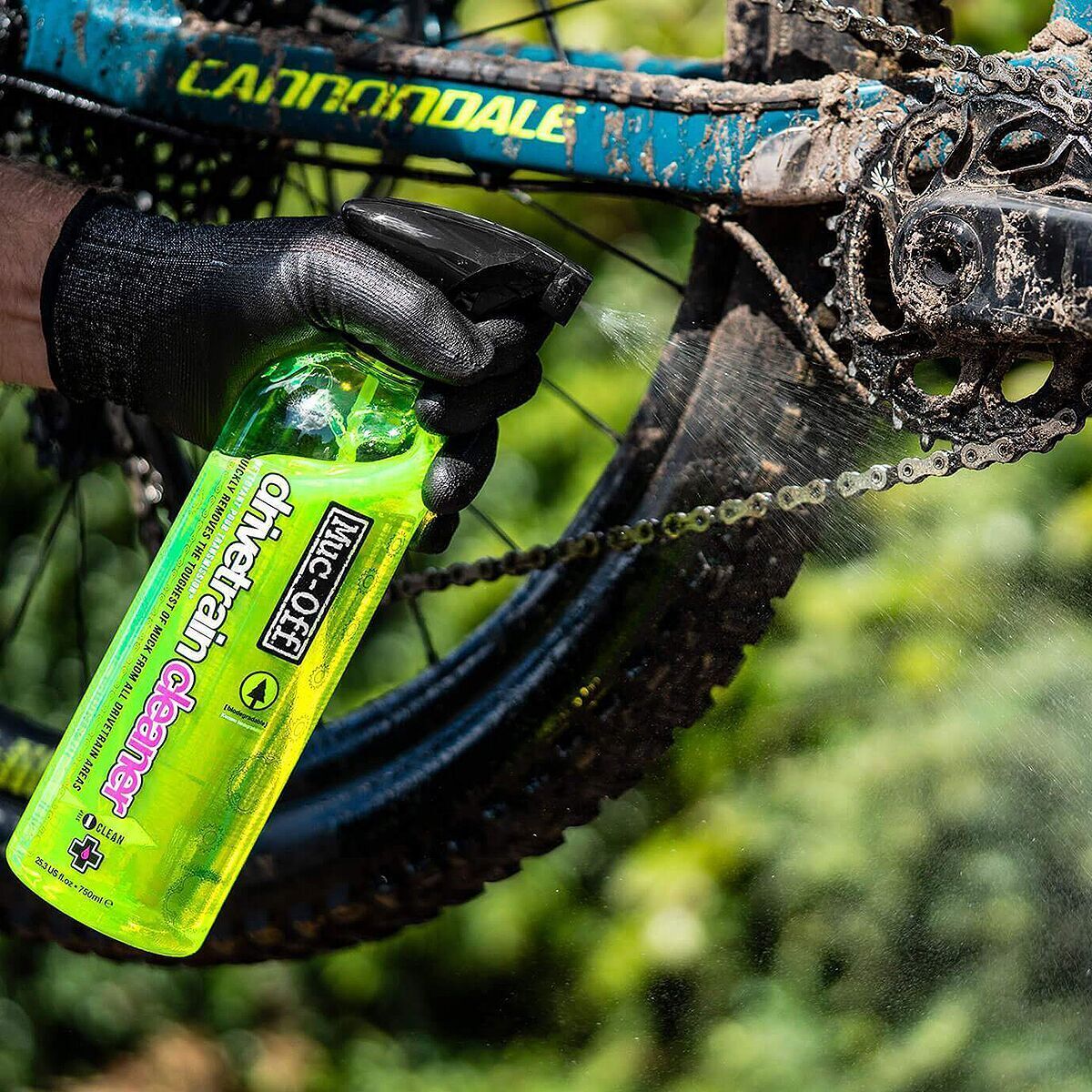 MucOff Bio Drivetrain Cleaner Bike