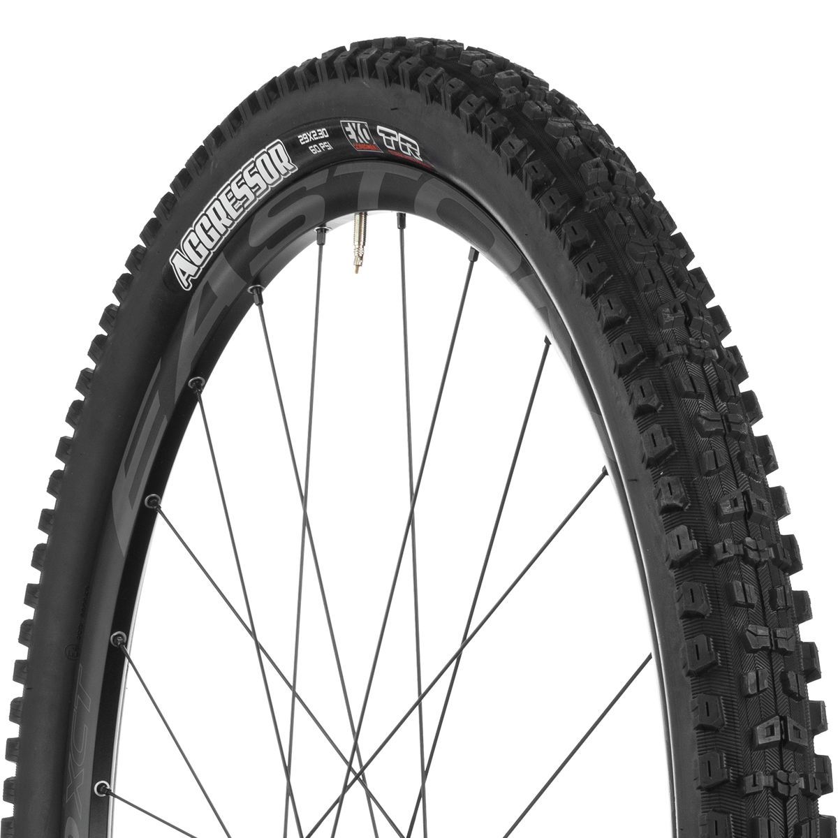 maxxis aggressor 26