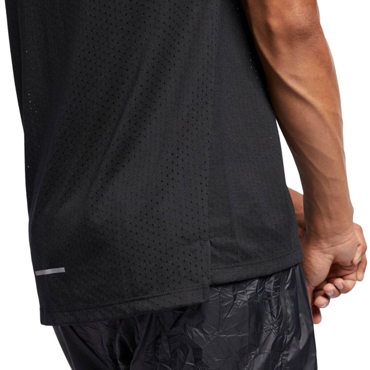 nike breathe rise 365 top