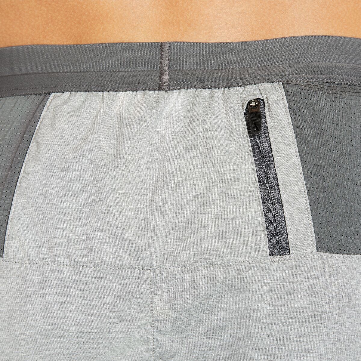 short nike flex stride