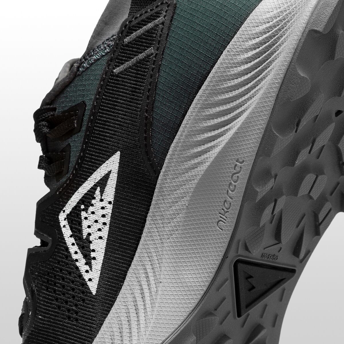 nike black and white m2k tekno trainers