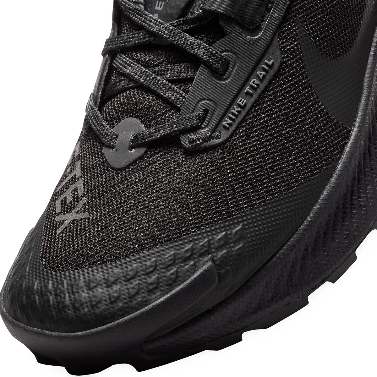 Nike Pegasus Trail 3 GORETEX Running Shoe Women