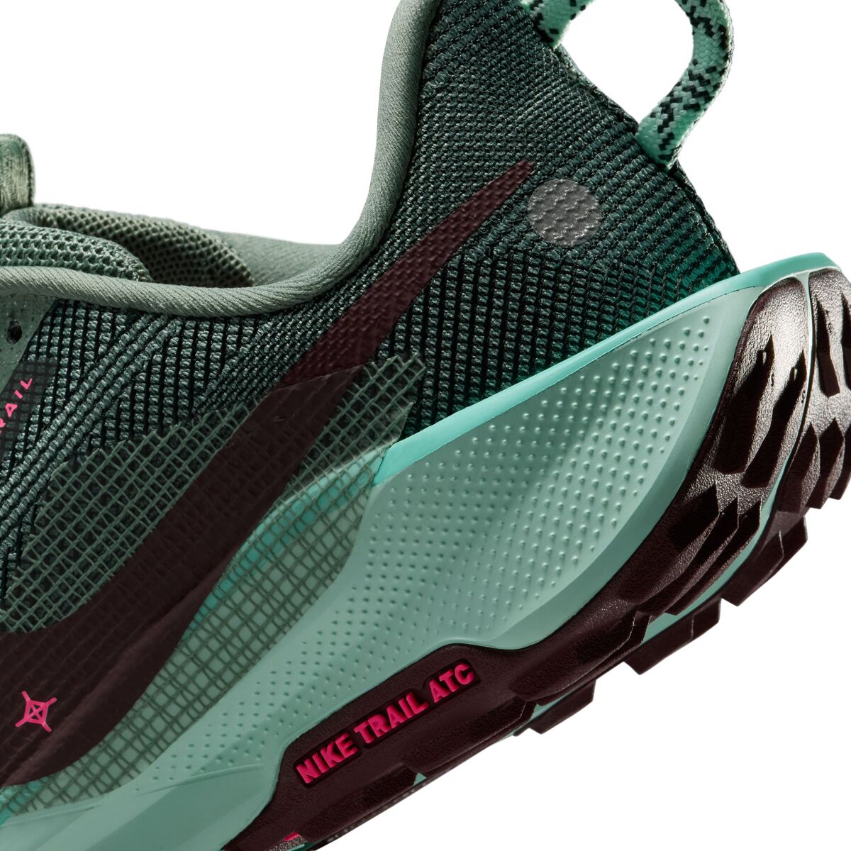 Детские кроссовки Nike Pegasus Trail 5 Shoe, цвет: Глиняный зелёный / Мятный пенный выбеленный — фото 11
