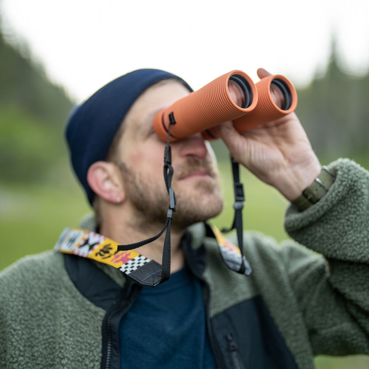 Nocs Provisions Pro Issue 10x42 Caliber Binoculars