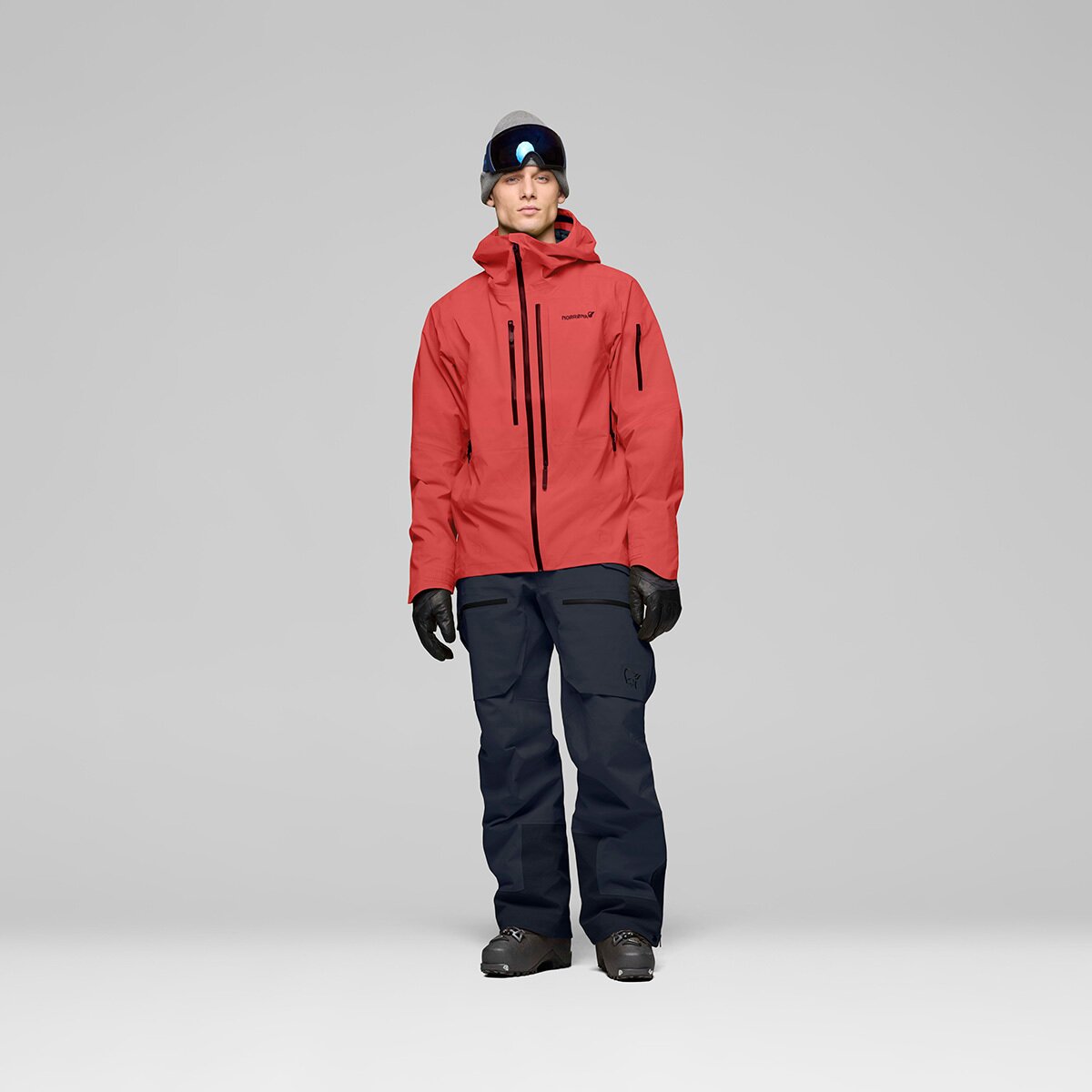 Мужская куртка Norrona Lofoten GORE-TEX Pro, цвет: Baked Apple — фото 7