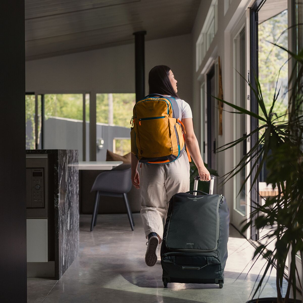 Osprey Packs Daylite Carry-On 35L Travel Pack