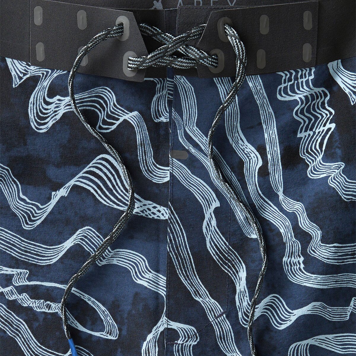 Outerknown Apex Evolution Trunk By Kelly - Men's, цвет: Индиго — фото 12