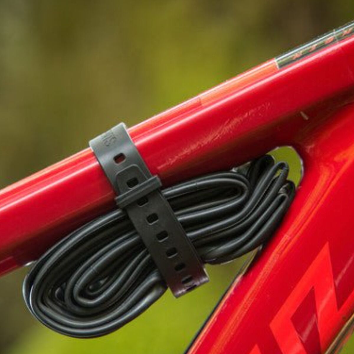 OneUp Components EDC Gear Straps
