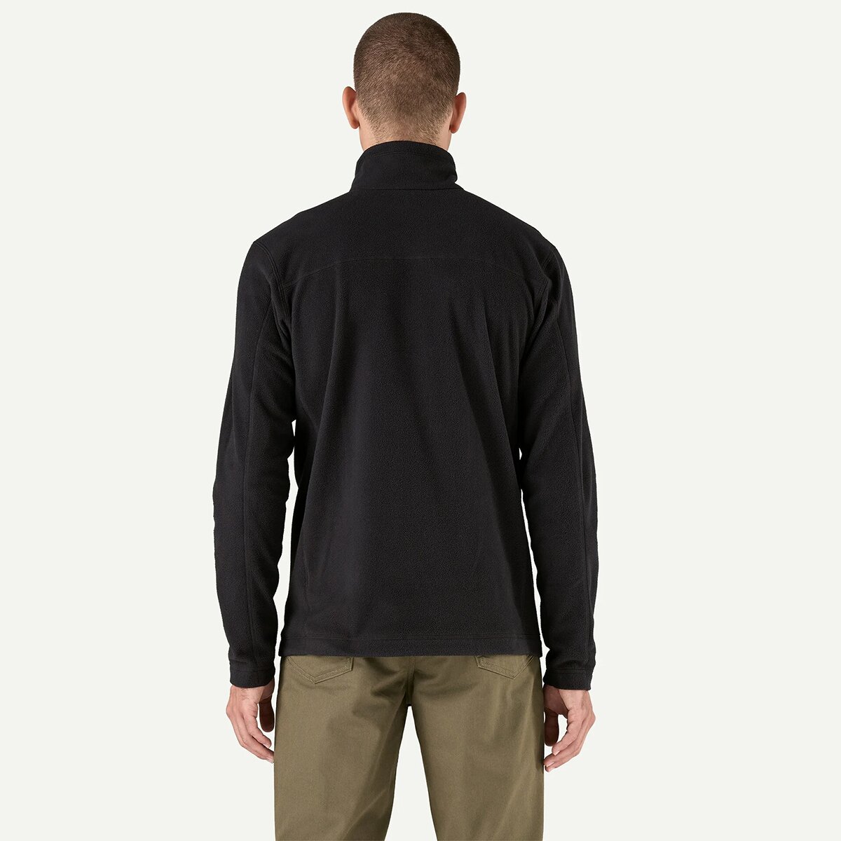 Мужской свитер Patagonia Micro D Fleece Pullover, цвет: Чёрный — фото 3