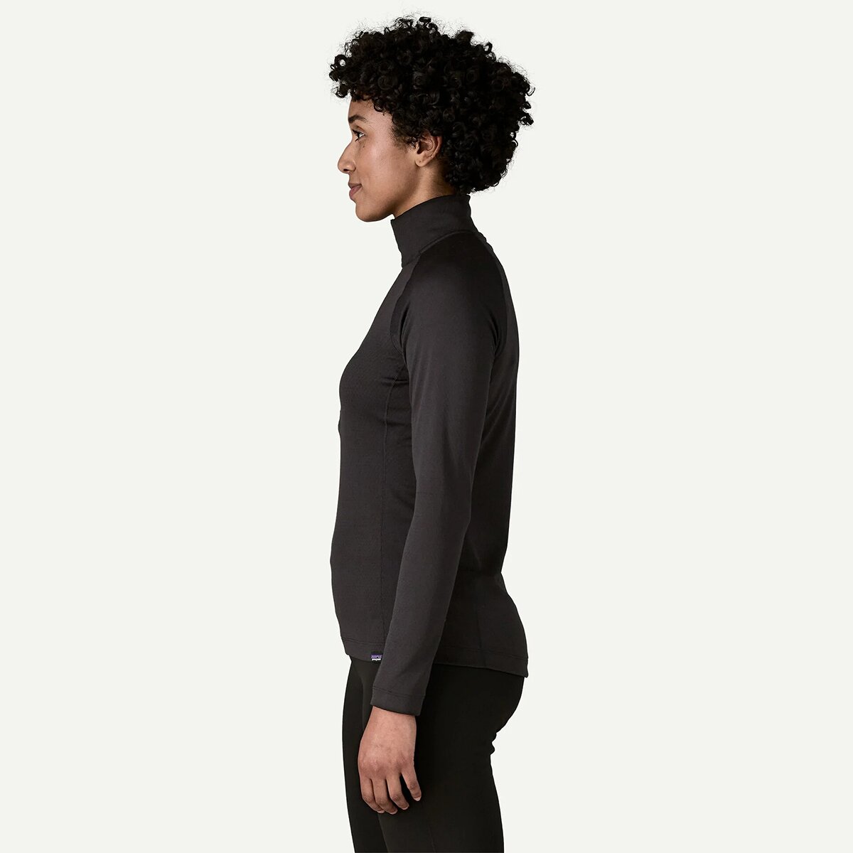 Женский топ Patagonia Capilene Midweight Zip-Neck Top, цвет: Чёрный — фото 4