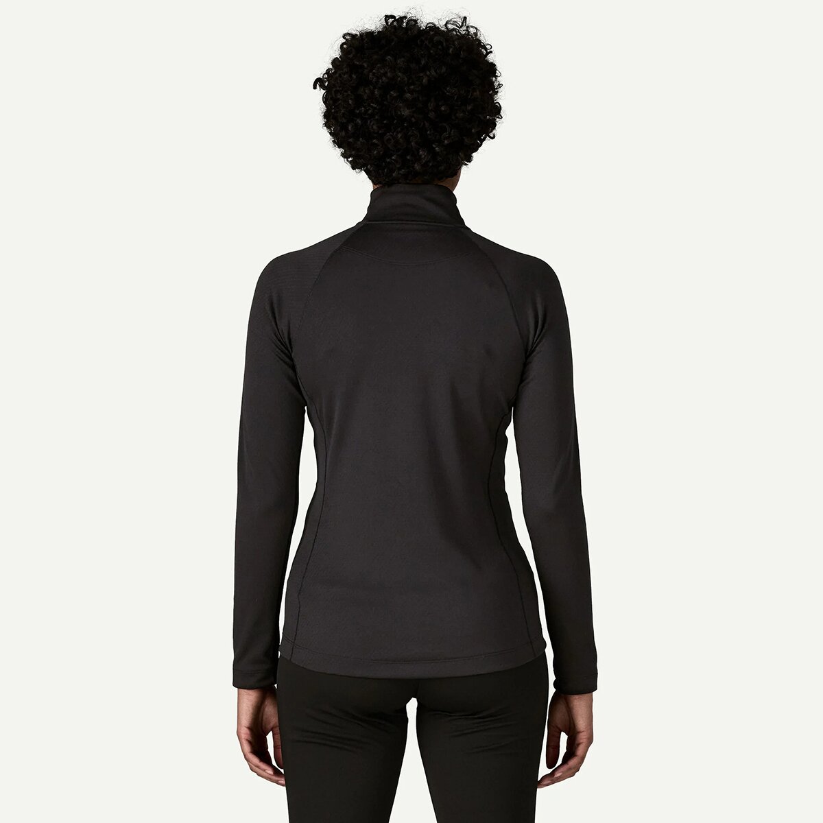 Женский топ Patagonia Capilene Midweight Zip-Neck Top, цвет: Чёрный — фото 2