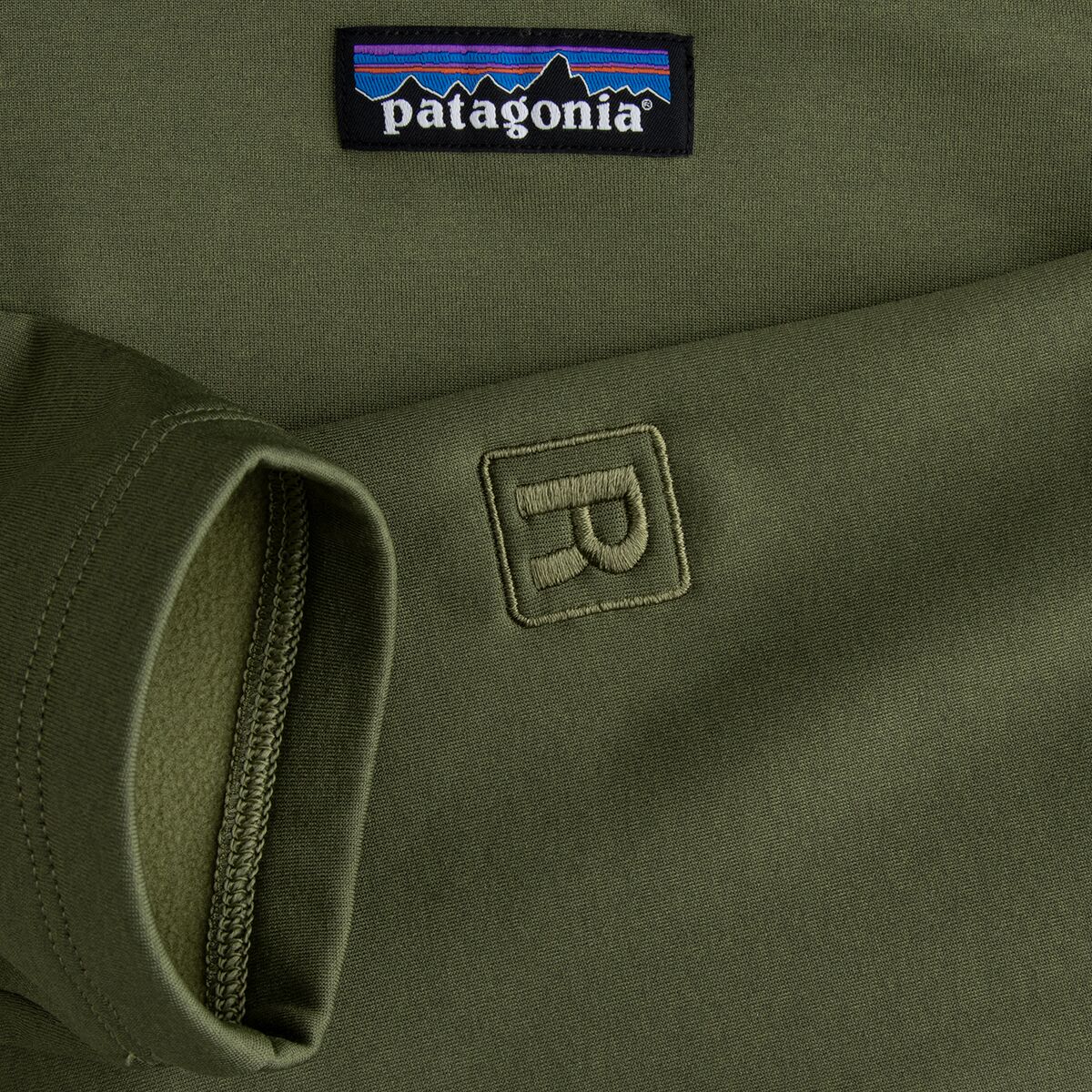 patagonia m's r1 daily zip neck
