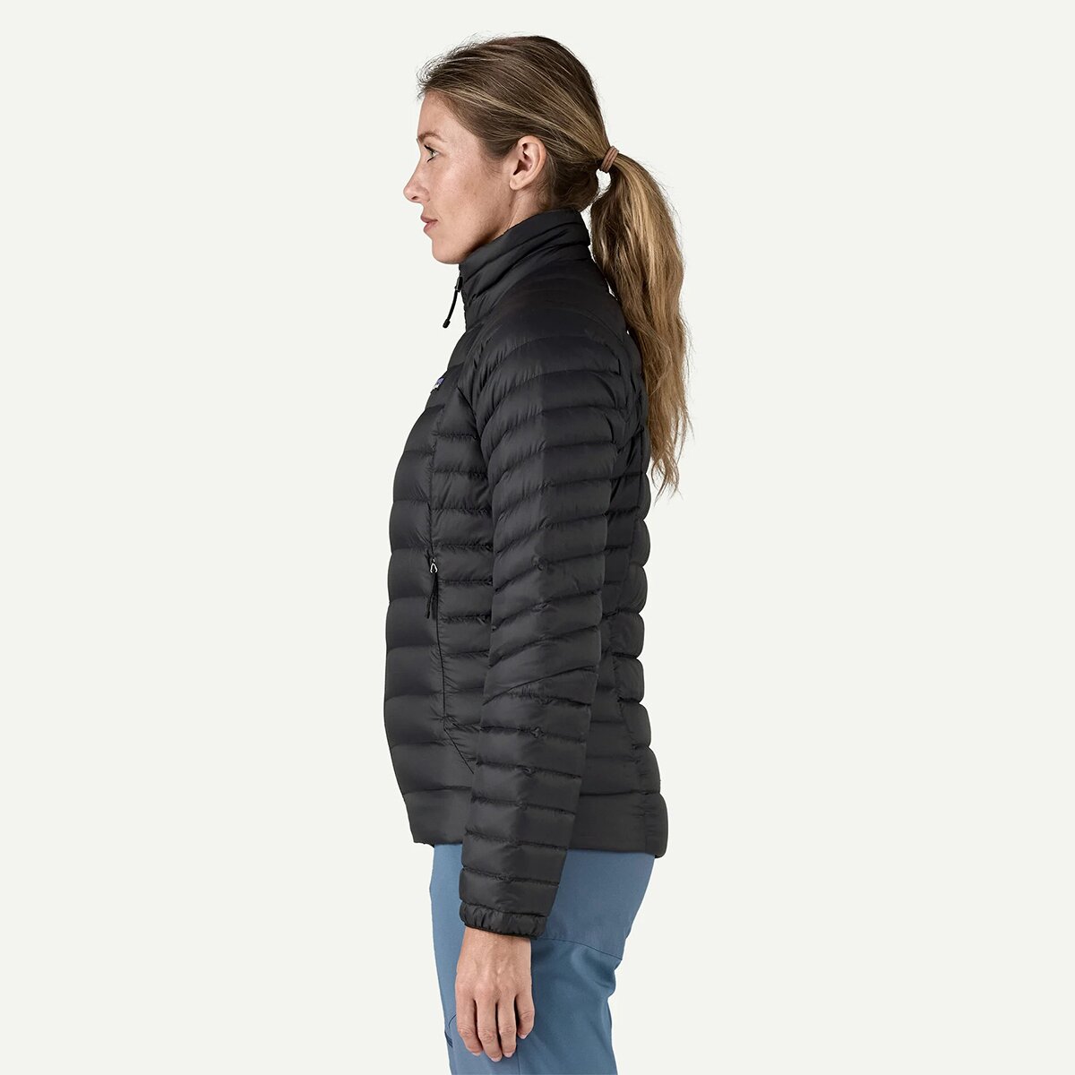 Женская куртка Patagonia Down Sweater Jacket, цвет: Чёрный — фото 3