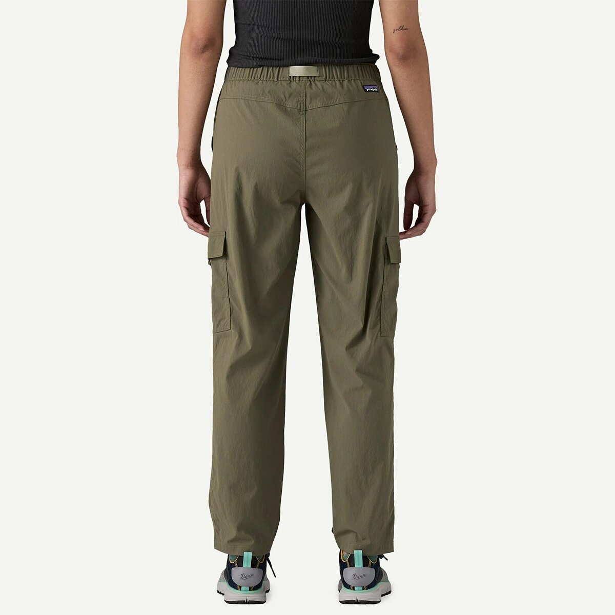 Женские брюки Patagonia Outdoor Everyday Cargo Pant, цвет: Зелёный — фото 2