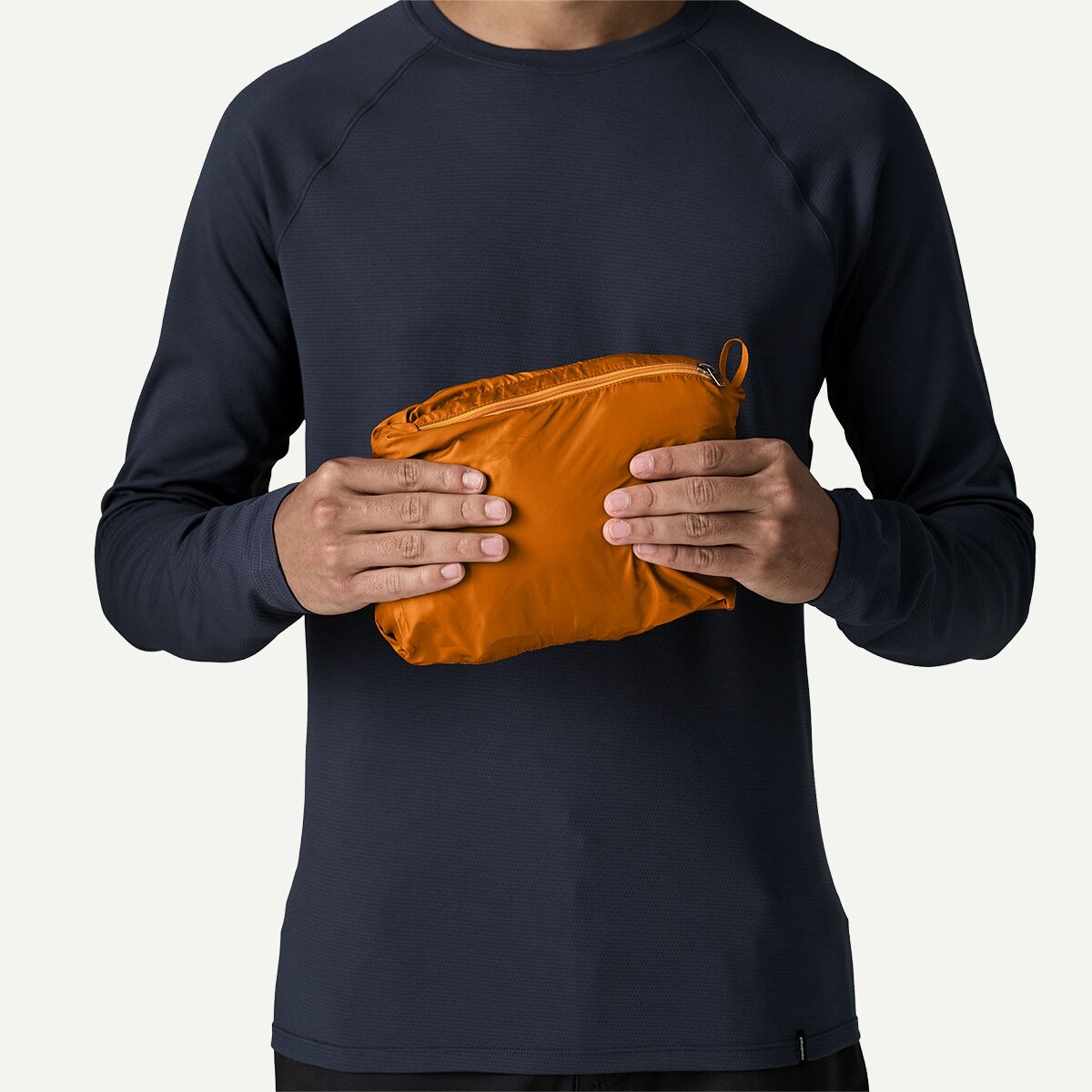 Мужской жилет Patagonia Nano Puff Vest, цвет: Оранжевый — фото 6